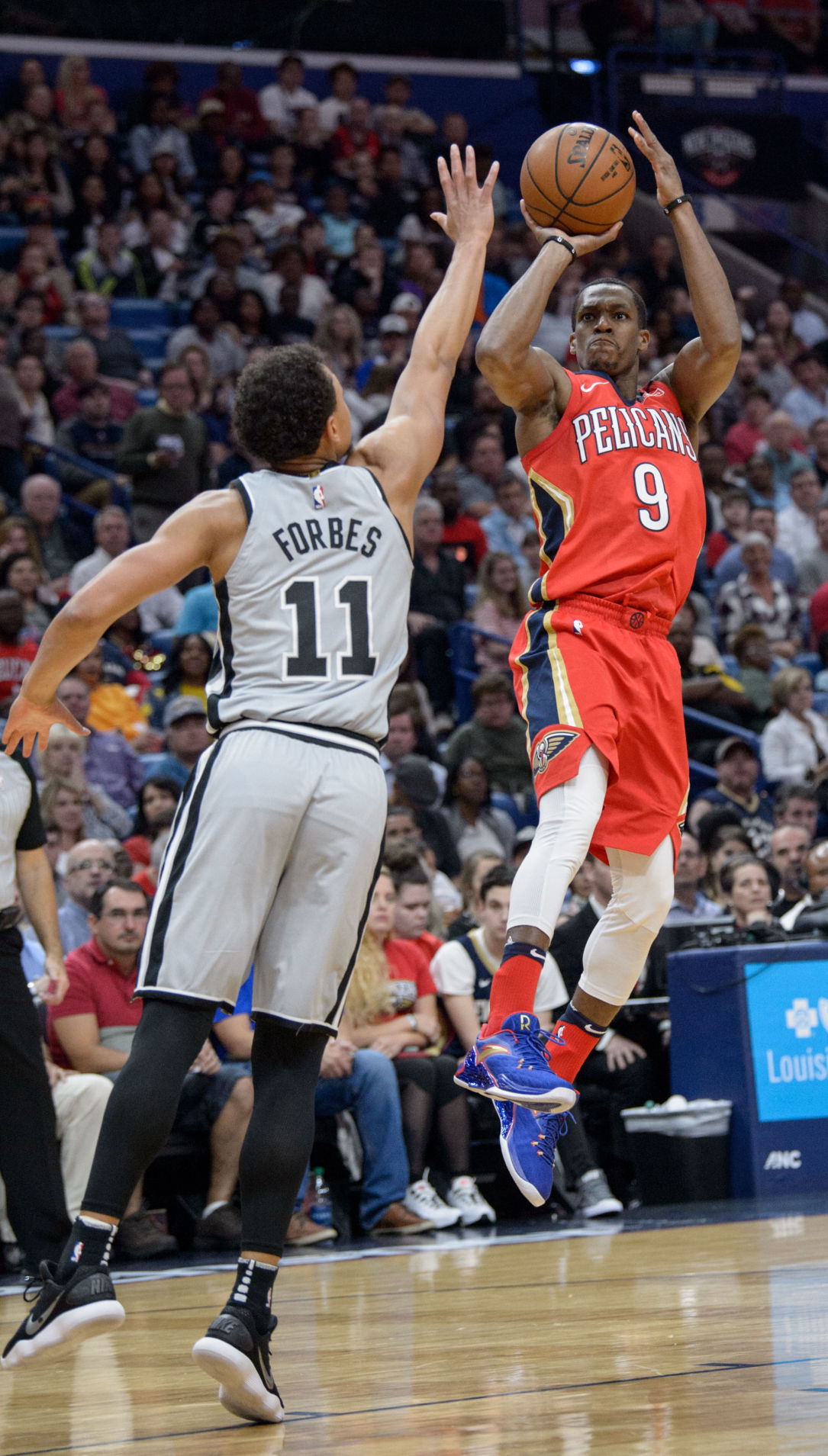no.pelicansspurs.041218.024